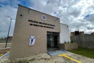 Leia mais sobre o artigo Entregas simultâneas do Governo alcançam Mirangaba e Salvador com investimento de R$ 6,7 mi