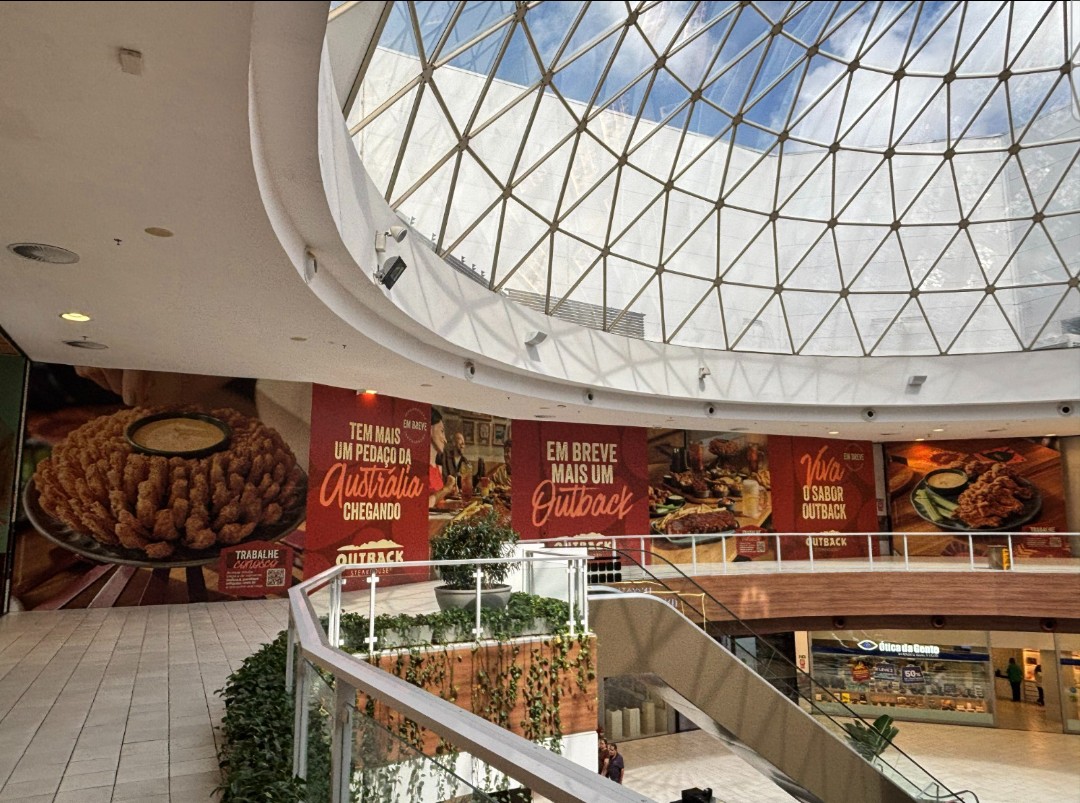 Outback Steakhouse chega ao Shopping Paralela
