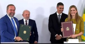 Leia mais sobre o artigo Brasil e Espanha firmam acordo estratégico para cooperação em minerais críticos