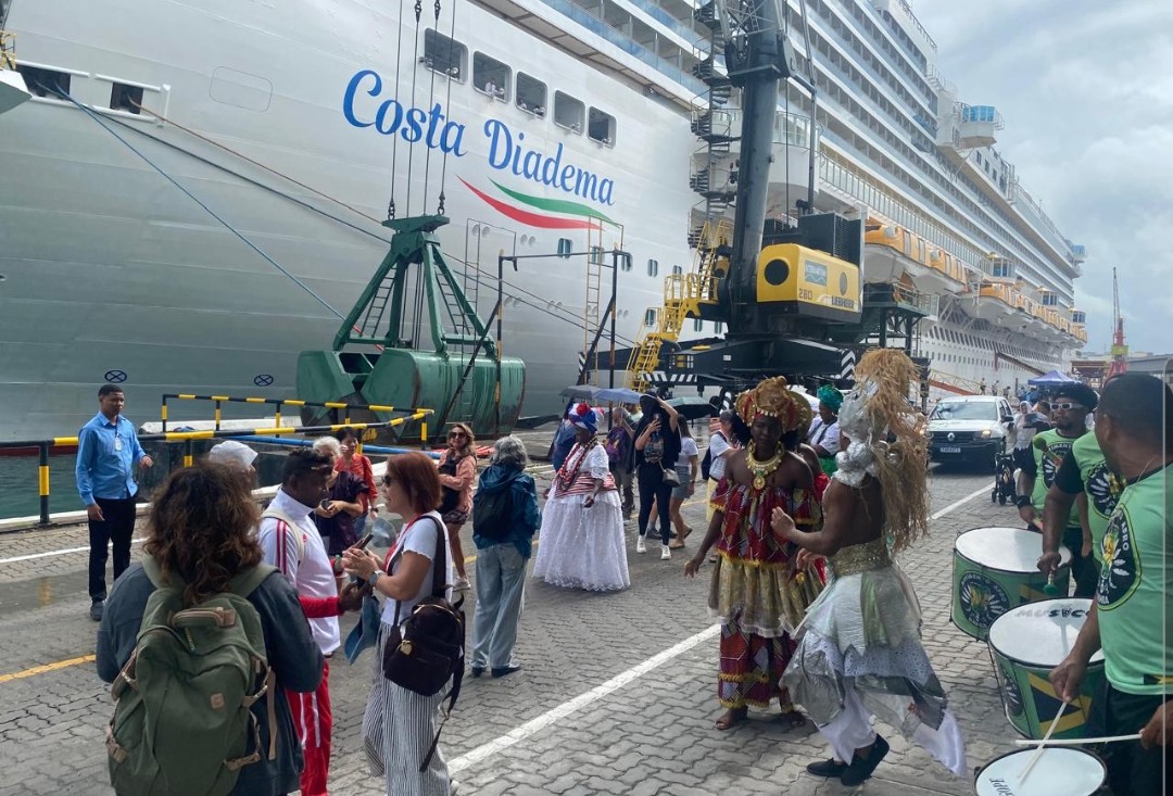 Temporada de cruzeiros 2025/2026 injeta R$ 115 milhões na economia baiana  