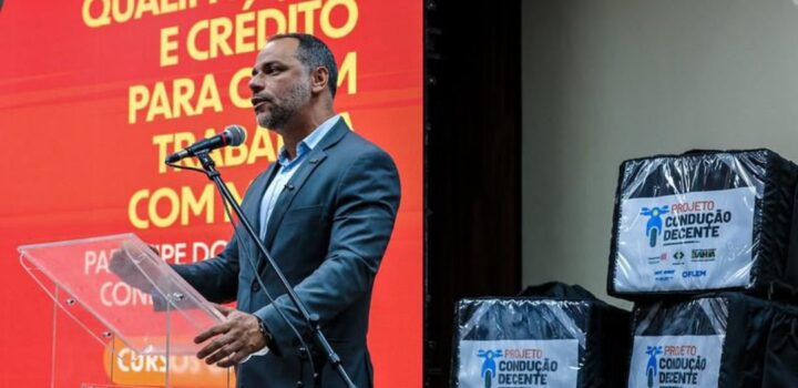 Augusto Vasconcelos destaca urgência de proteção para trabalhadores de aplicativo