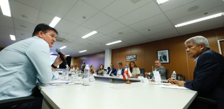 Estado garante ambulância, equipamentos e novos investimentos para Santa Teresinha