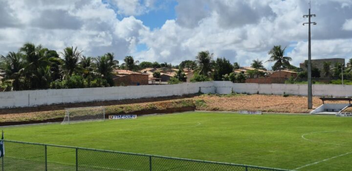 Estádio reformado e internet gratuita marcam entregas do Governo da Bahia em Itapicuru