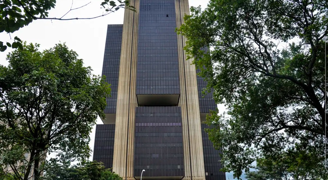 Banco Central reduz juros básicos para 14,5% ao ano