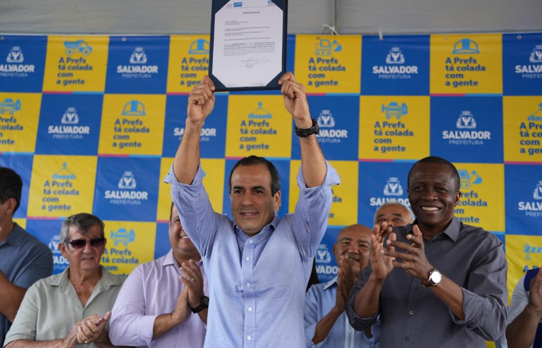 Você está visualizando atualmente Prefeitura inicia requalificação de via de acesso a empreendimentos habitacionais do MCMV em Areia Branca