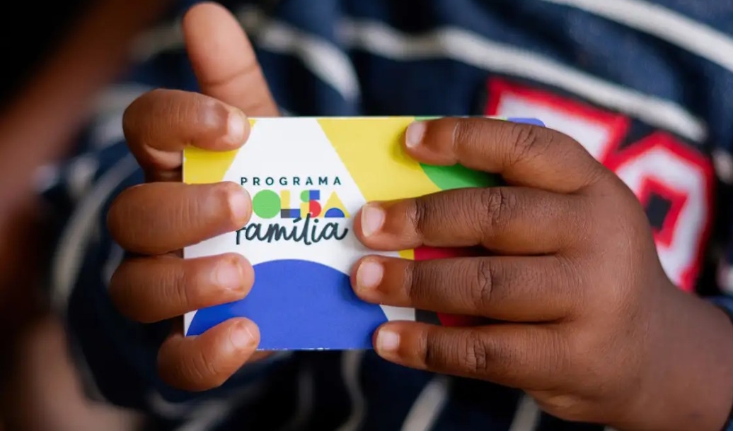 Caixa paga Bolsa Família a beneficiários com NIS de final 3