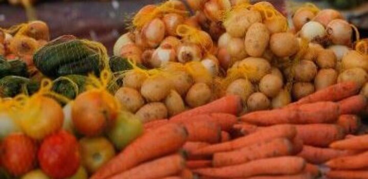 Cesta Básica de Salvador subiu 2,36% em abril