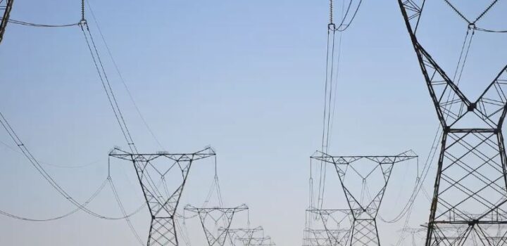 Governo amplia Luz para Todos na Amazônia Legal