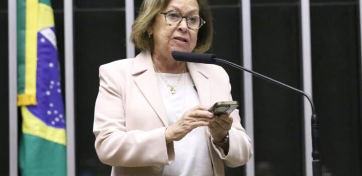 Lídice da Mata destaca redução da desigualdade na gestão de Jerônimo e avanço da renda do trabalho na Bahia