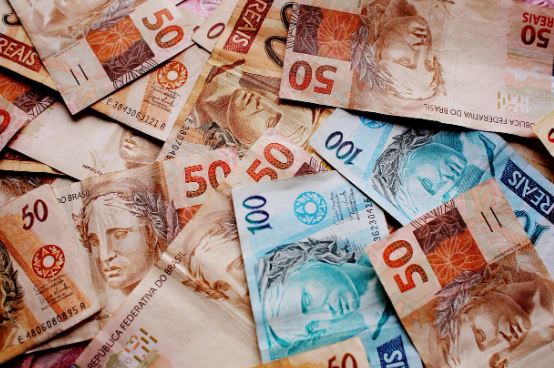 As taxas de juros das operações de crédito foram reduzidas no mês de abril