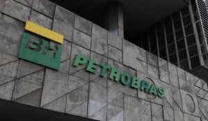 Leia mais sobre o artigo Petrobras abre 150 vagas em programa de estágio; veja como participar