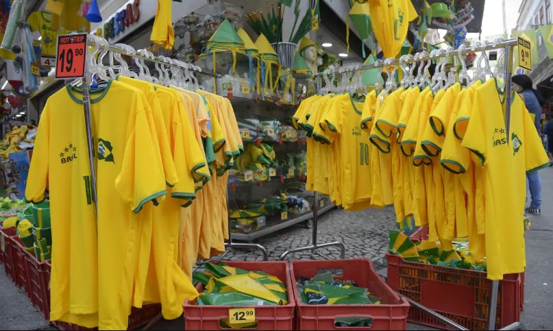 Copa do Mundo vai levar 99,2 milhões de consumidores às compras, apontam CNDL/SPC Brasil