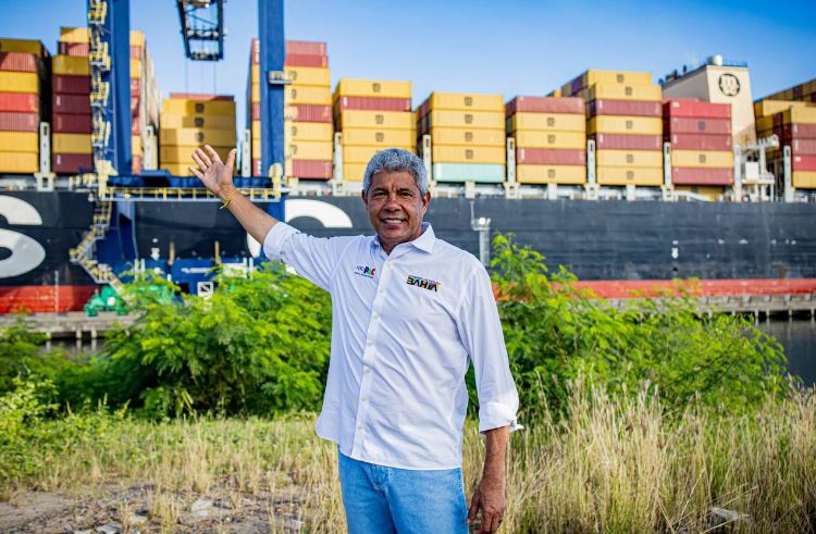 Bahia recebe navio com mais de 800 toneladas de materiais para início das obras da Ponte Salvador–Itaparica