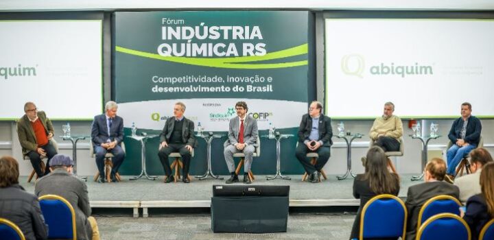 Fórum da indústria química no RS reforça agenda de competitividade, inovação e soberania nacional