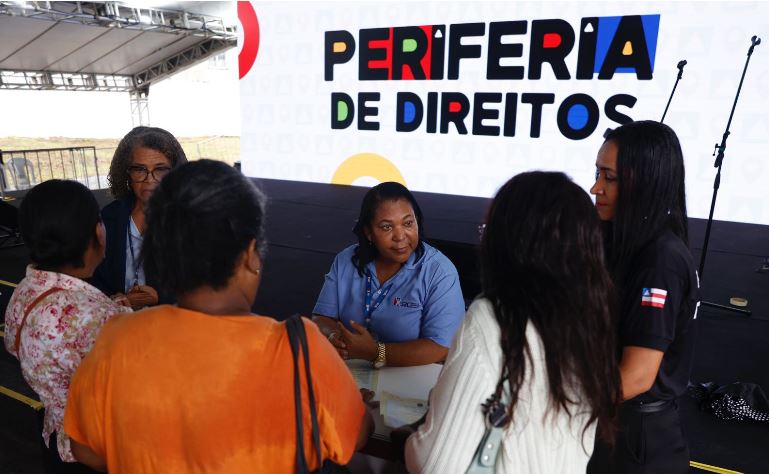 Periferia de Direitos supera expectativa de público e ganha mais um dia de serviços em Pernambués