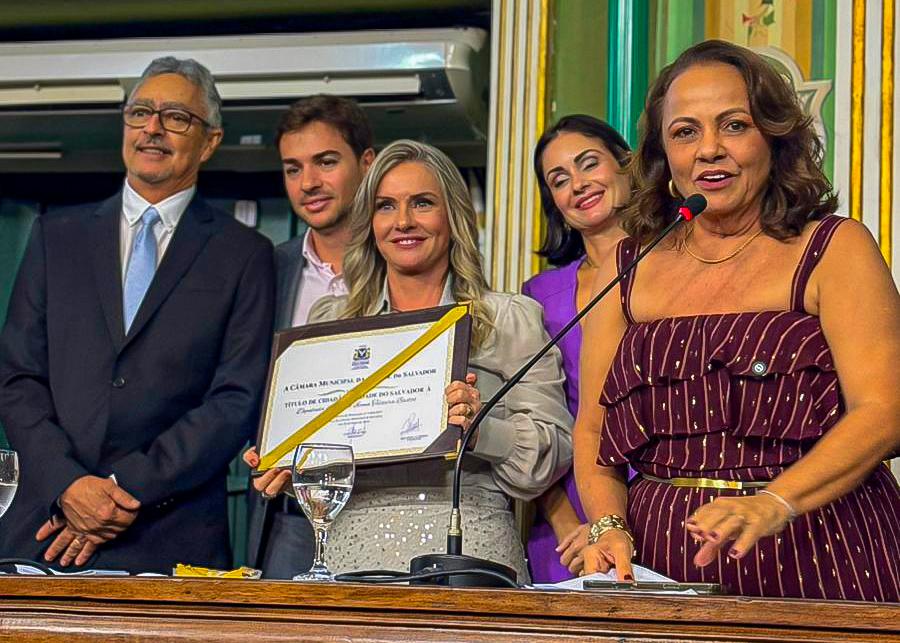 Aladilce: “Ivana Bastos, nova cidadã de Salvador, é referência de mulher na política”