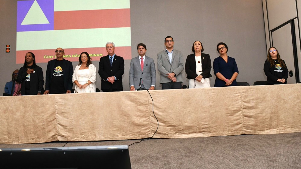 Audiência de autoria de Paulo Câmara marca lançamento do 28º Congresso Nacional das Apaes