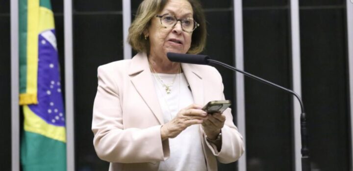 Dados municipais expõem fragilidades no controle da dengue em Salvador, denúncia deputada