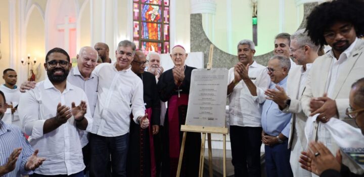 Governo do Estado entrega obra de restauração da fachada do Santuário Senhor dos Passos