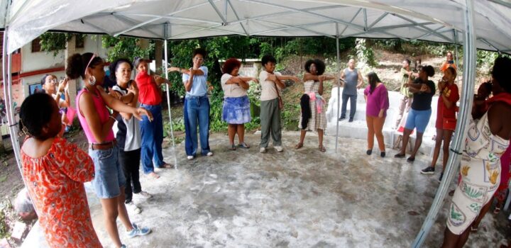Comunidades do entorno das obras do VLT participam de ação especial em homenagem ao Dia das Mães