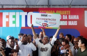 Leia mais sobre o artigo Cairu avança em mobilidade com pavimentação de rodovias e vias de acessos a destinos turísticos