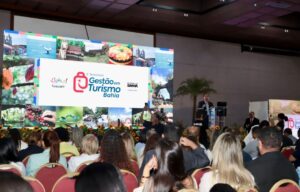 Leia mais sobre o artigo Seminário reúne gestores municipais para fortalecer atividade nas 13 zonas turísticas da Bahia