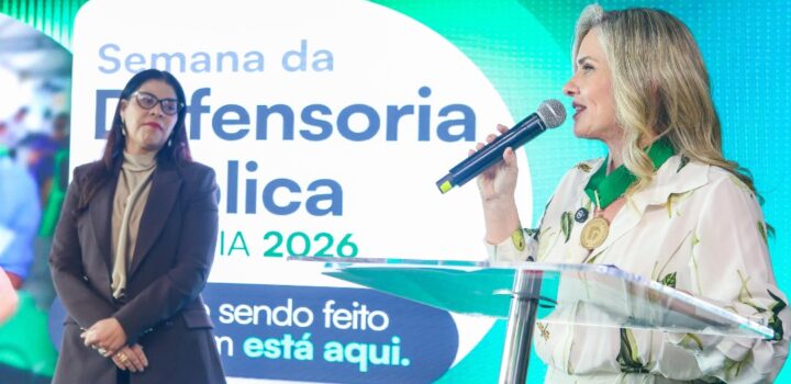 Ivana Bastos recebe Medalha de Honra ao Mérito Defensorial e destaca a força das mulheres e o papel da Defensoria Pública