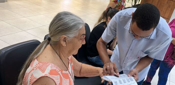 SAC realiza atendimento exclusivo a idosos neste sábado (13)8ª edição do Projeto Cidadão 60+ acontece em postos da capital e RMS, interior e SAC Móvel