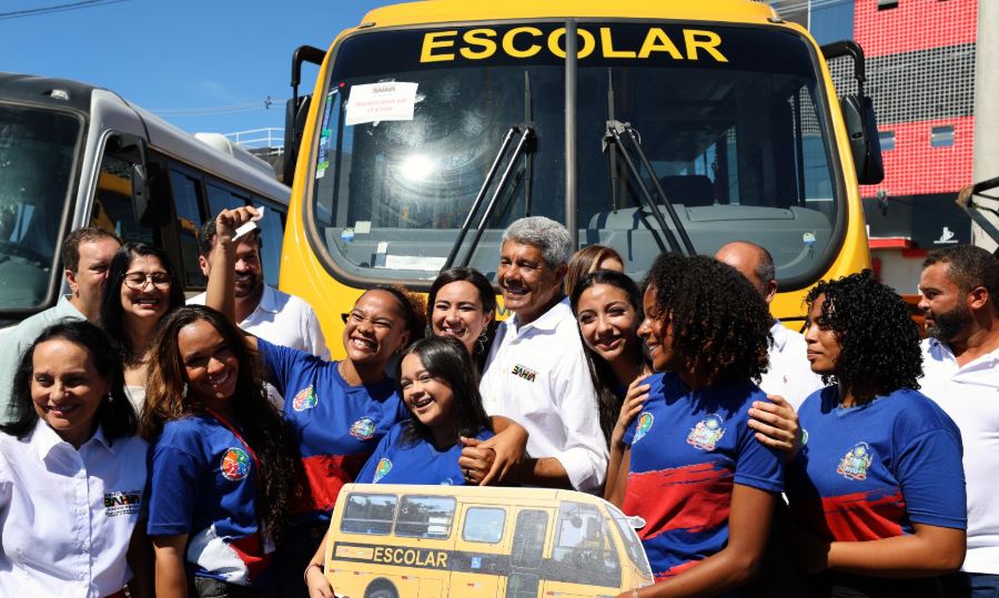 Nova escola amplia oferta de ensino em tempo integral para estudantes de Itatim