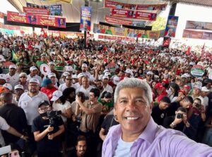 Leia mais sobre o artigo Jerônimo fortalece governança participativa com prefeitos e população no Sertão do São Francisco