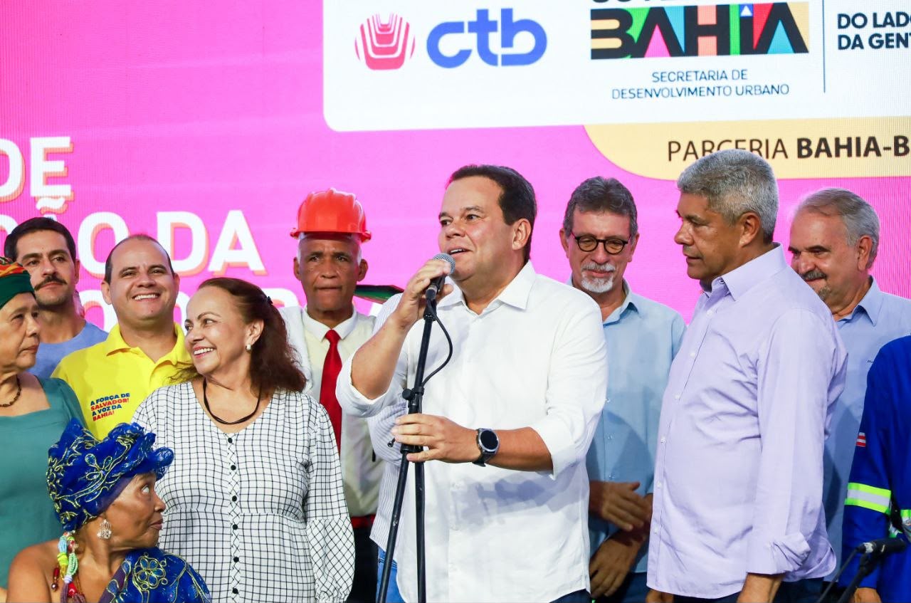 “É a primeira vez que temos um governador que assume a função de prefeito desta cidade”, diz Geraldinho durante entrega da Estrada do Derba
