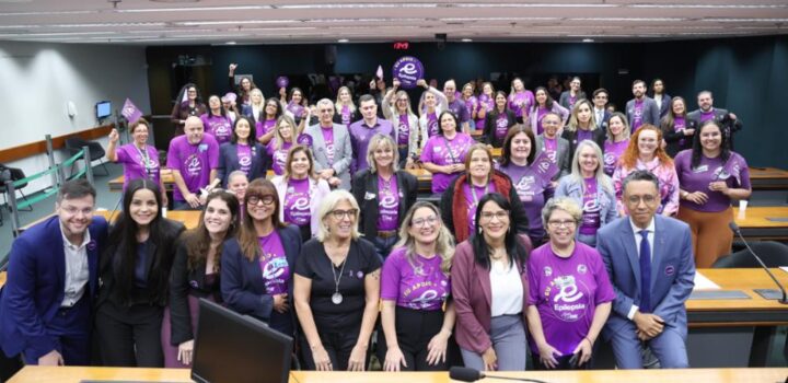 Congresso Nacional lança Frente Parlamentar Mista em Defesa da Pessoa com Epilepsia e debate desabastecimento de medicamentos