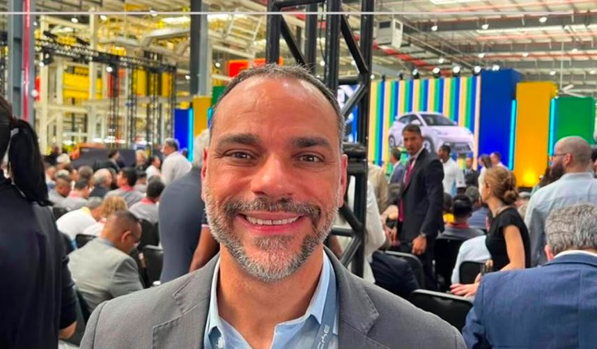 Augusto Vasconcelos celebra mais de 5 mil empregos na BYD
