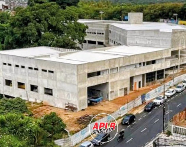 Aladilce envia ofício à SMED e representação ao MP-BA sobre obra da Escola do Curralinho