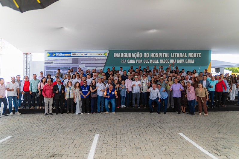 Aladilce festeja novo hospital Litoral Norte, “reforço ao SUS na Bahia”
