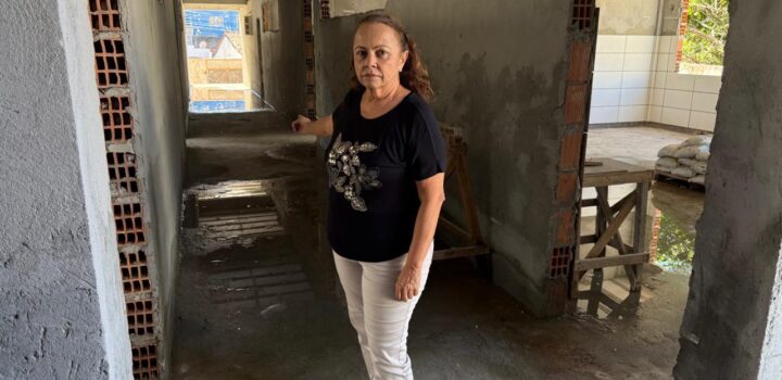 Após constatar obras paradas em escolas na região da Boca do Rio/Pituaçu, Aladilce quer audiência com a SMED