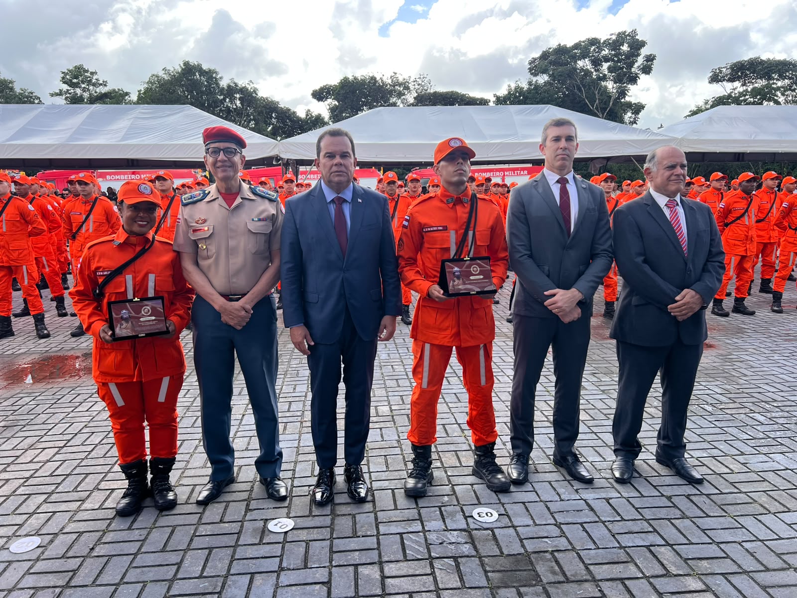Geraldinho ressalta fortalecimento do Corpo de Bombeiros durante formatura de 215 novos soldados