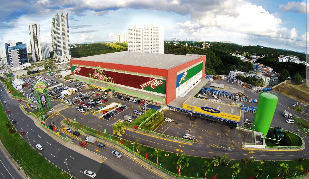 Ferreira Costa da Avenida Paralela recebe ação gratuita da Neoenergia Coelba neste sábado (18)