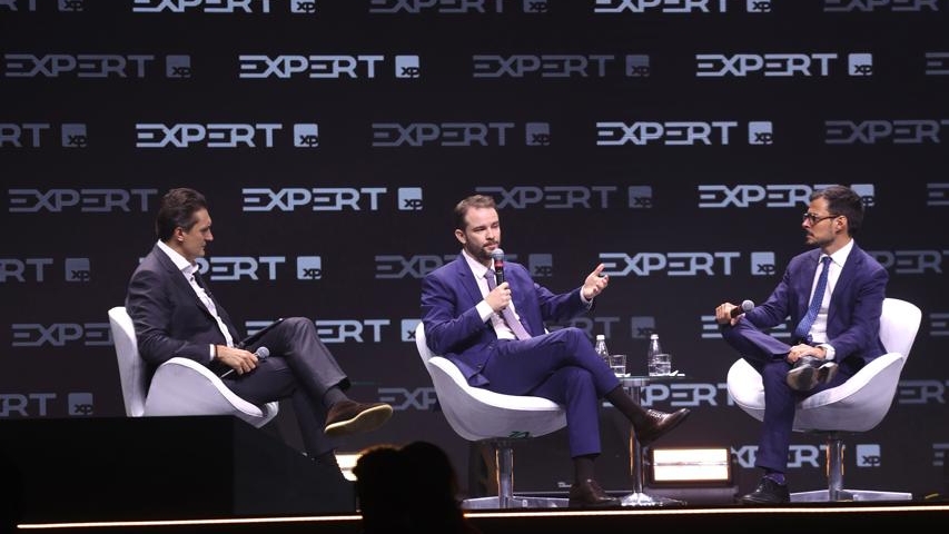 “Nós temos que tratar bet igual cigarro”, defende ministro da Fazenda  durante painel da Expert XP
