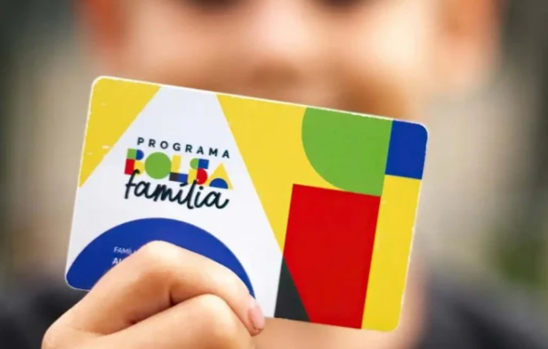 Caixa paga Bolsa Família de agosto a beneficiários com NIS de final 0