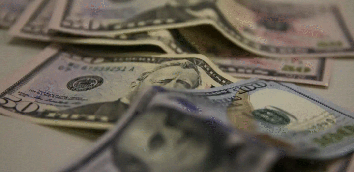 Brasil e EUA retomam negociação após tarifaços de 25% e 12,5%