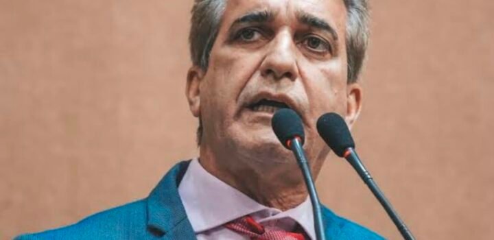 Robinson acusa Neto e Bruno de tentarem politizar publicidade privada da Ponte