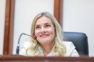 Leia mais sobre o artigo Ivana Bastos comemora crescimento do emprego formal no país