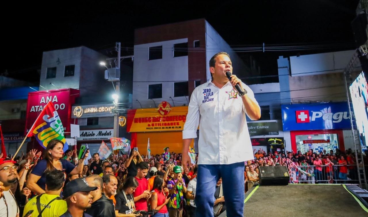 Geraldinho destaca a força da chapa governista no primeiro comício da campanha de reeleição