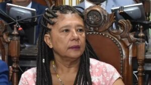 Leia mais sobre o artigo “Indiciamento do “Rei do Lixo” respinga em ACM Neto e Bruno Reis e escancara “máfia do lixo”, diz Marta Rodrigues
