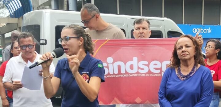 “A escala de trabalho não pode ser usada como punição”, diz Aladilce em mobilização dos servidores municipais da saúde