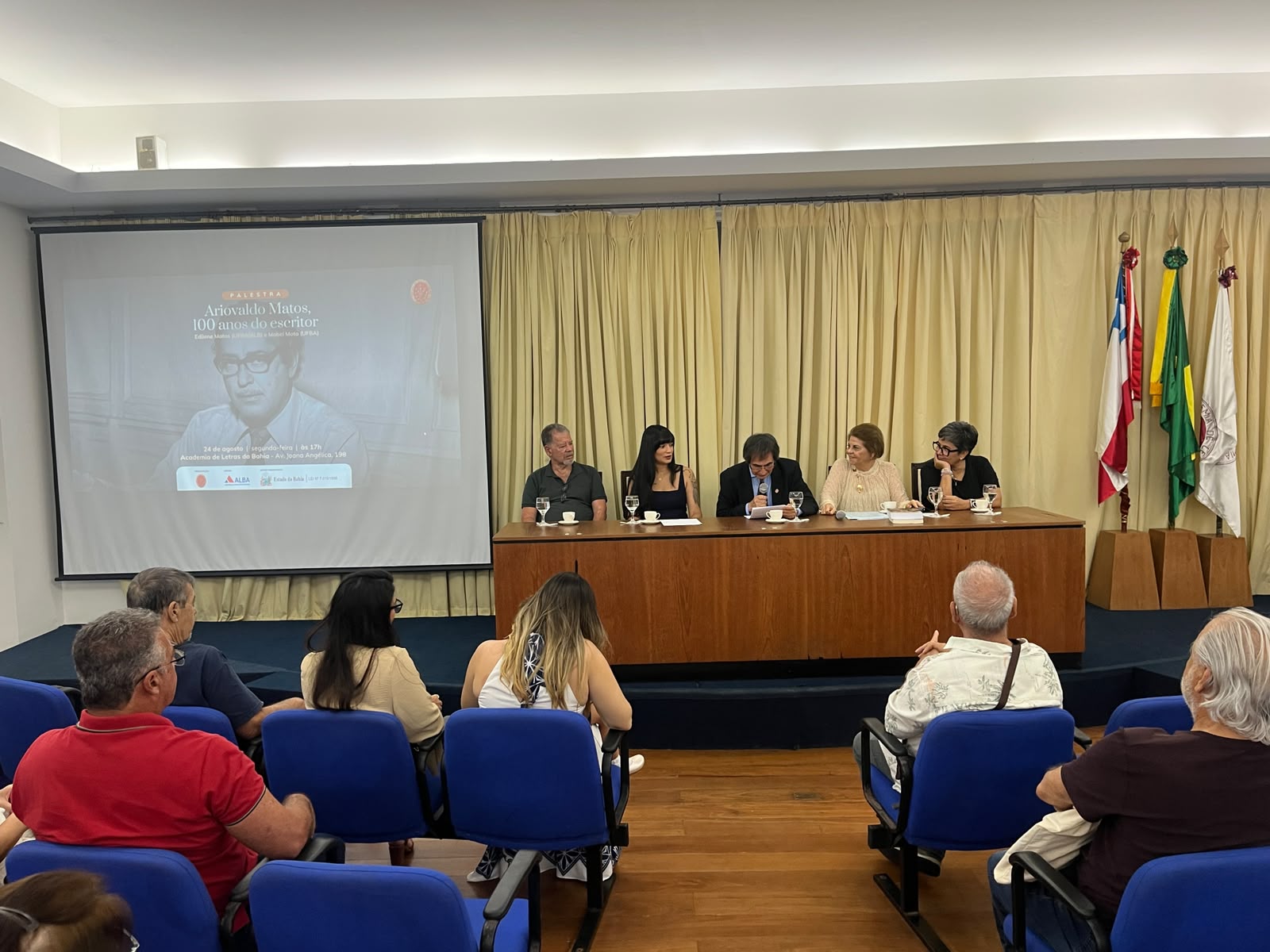 SINJORBA participa de homenagem da Academia de Letras da Bahia ao centenário do jornalista Ariovaldo Matos