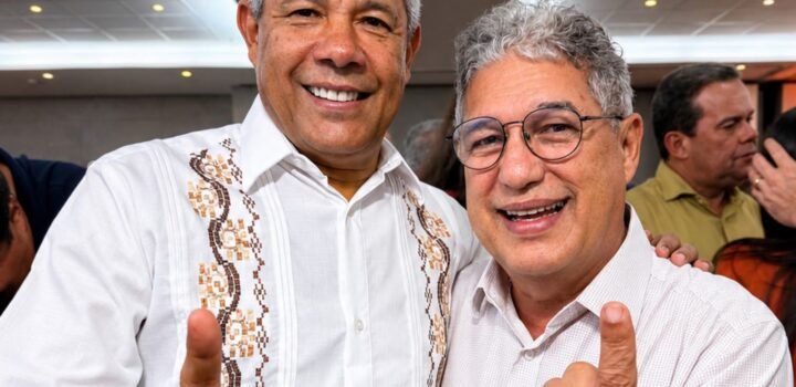 Rosemberg denuncia decadência de Salvador e diz que Bahia não cairá no “conto do vigário” da mudança de ACM Neto