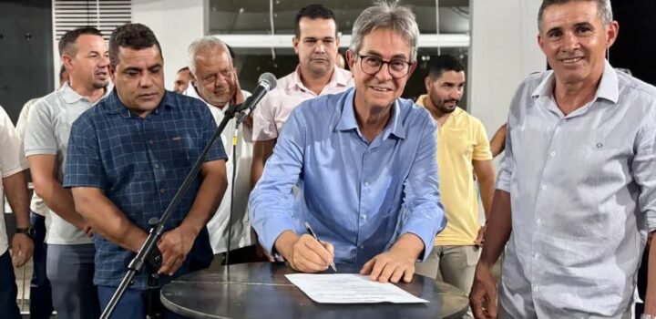 Barro Alto recebe obra de pavimentação e novos pontos de internet gratuita