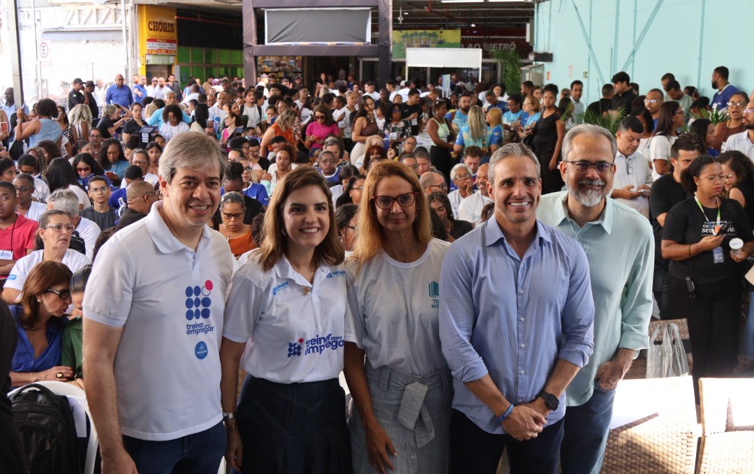 Feirão de Empregabilidade reúne mais de 500 vagas e reforça importância da capacitação profissional em Salvador